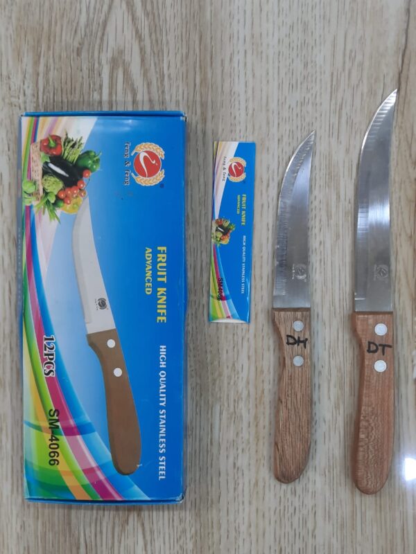 KNIFE