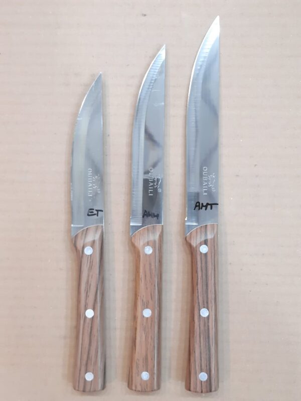 KNIFE